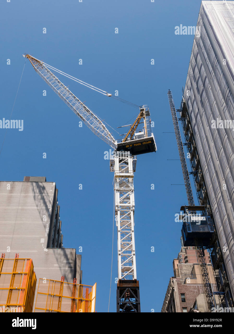 Highrise Construction in New York City Stock Photo Alamy