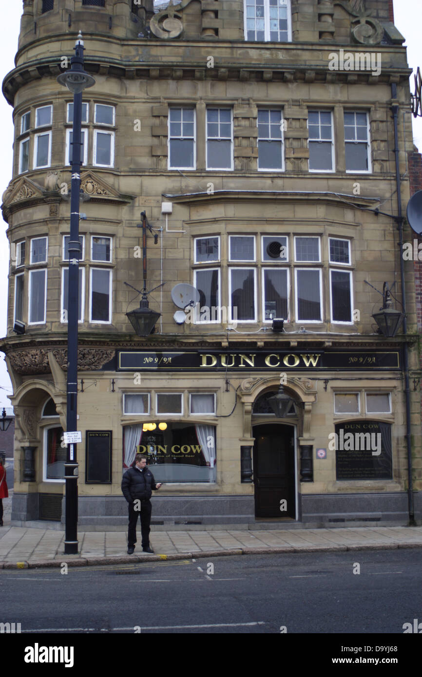 Dun Cow pub, a public house in Sunderland Stock Photo Alamy