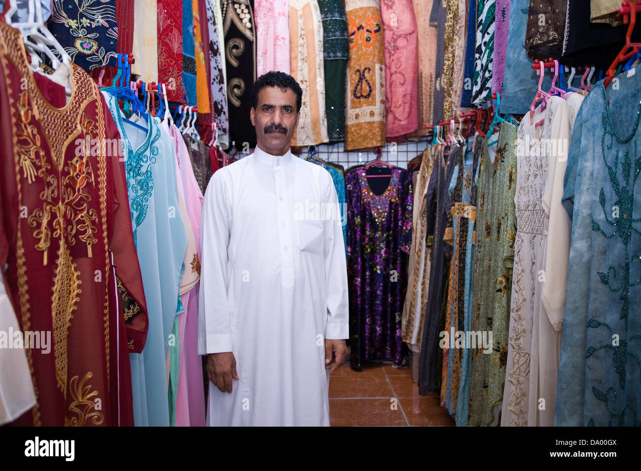 Clothing store, Souq al-Alawi in Old Jeddah (Al-Balad), Jeddah, Saudi Arabia. Stock Photo