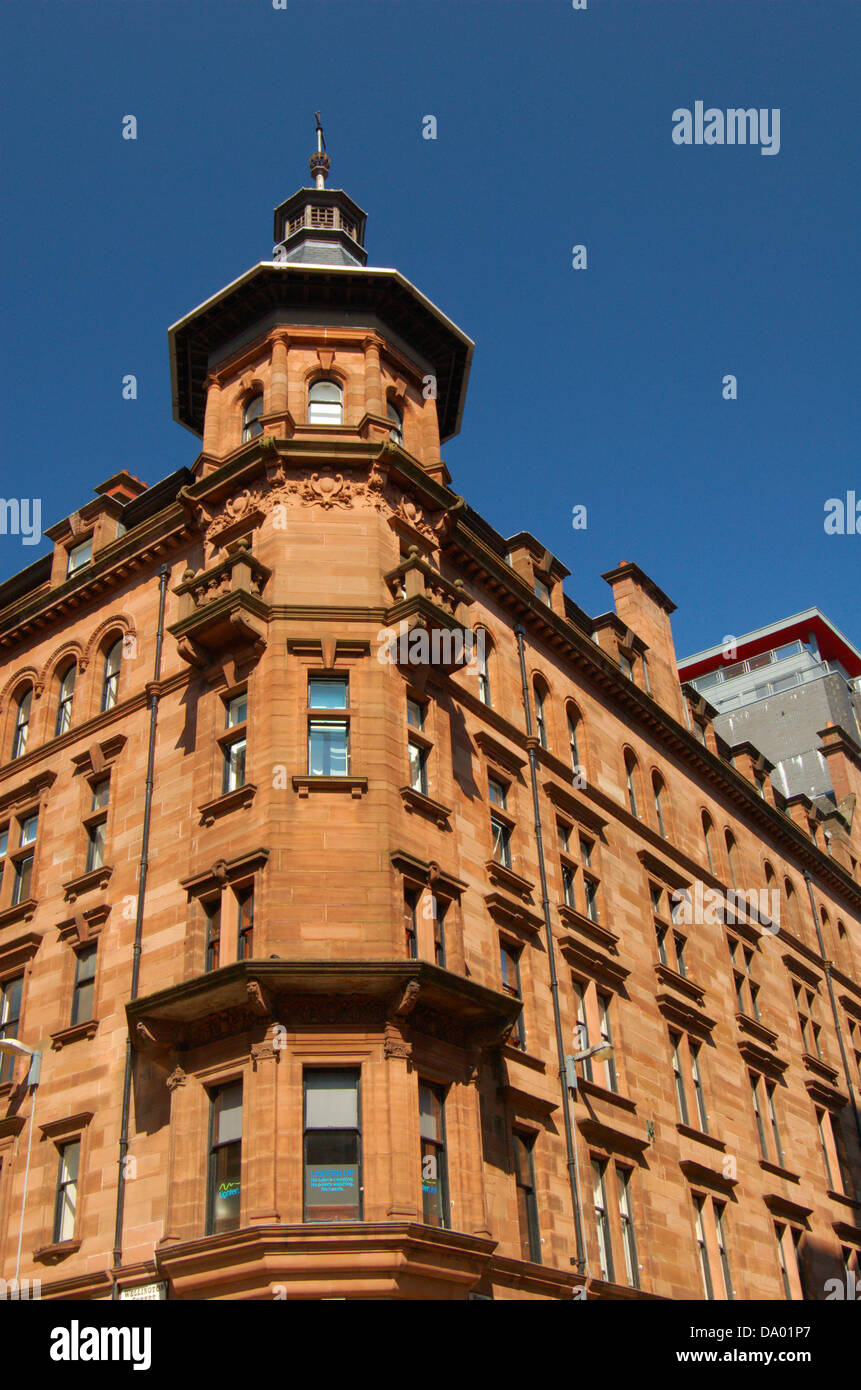 Corner sandstone building in Glasgow, Scotland Stock Photo