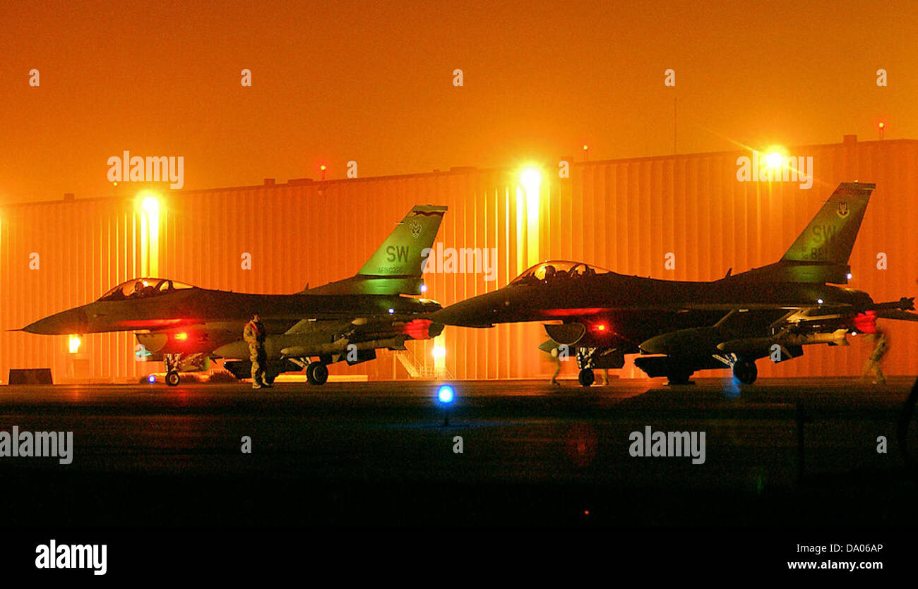 The 363rd Expeditionary Operations Group deployed F-16 Fighting Falcons ...
