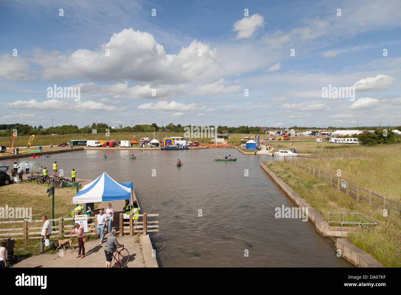 Staveley, Derbyshire, UK. 29th June 2013. Chesterfield Canal Trust had