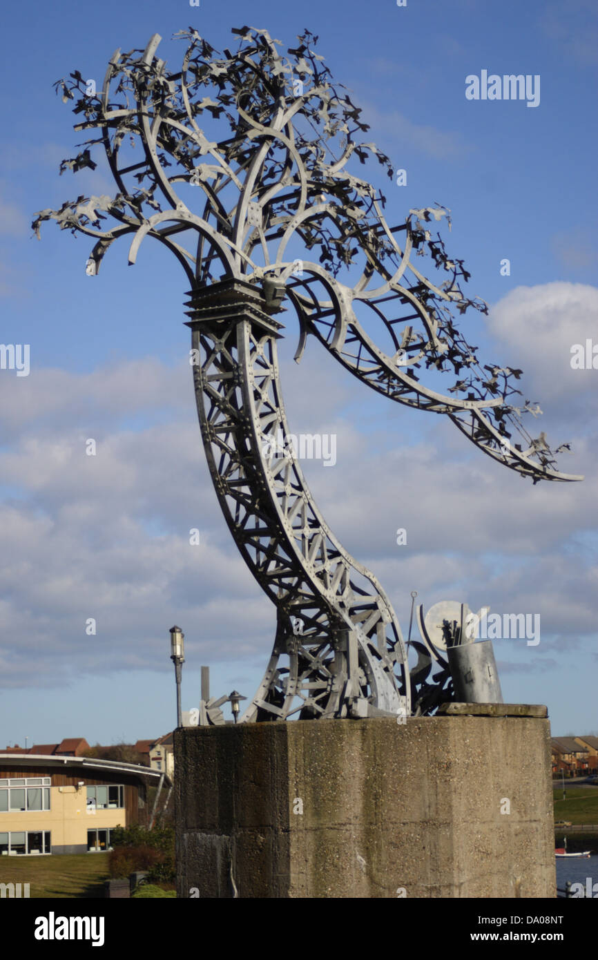 A metal tree structure, in the shape of a ship building crane, on the north bank of the river Wear in sunderland. Made from iron Stock Photo