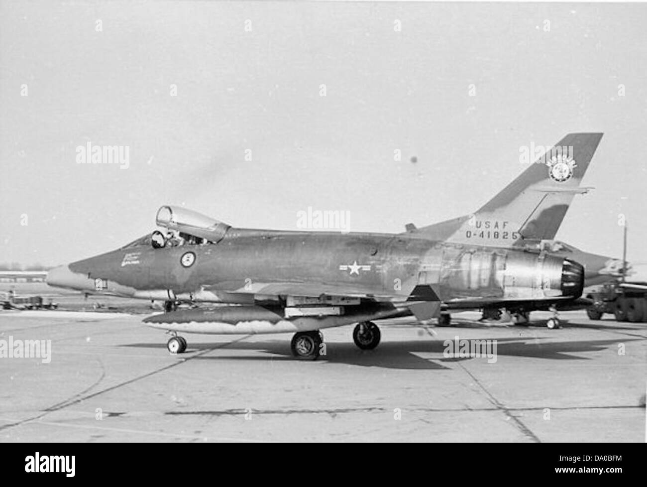Tactical fighter jet Black and White Stock Photos & Images - Alamy
