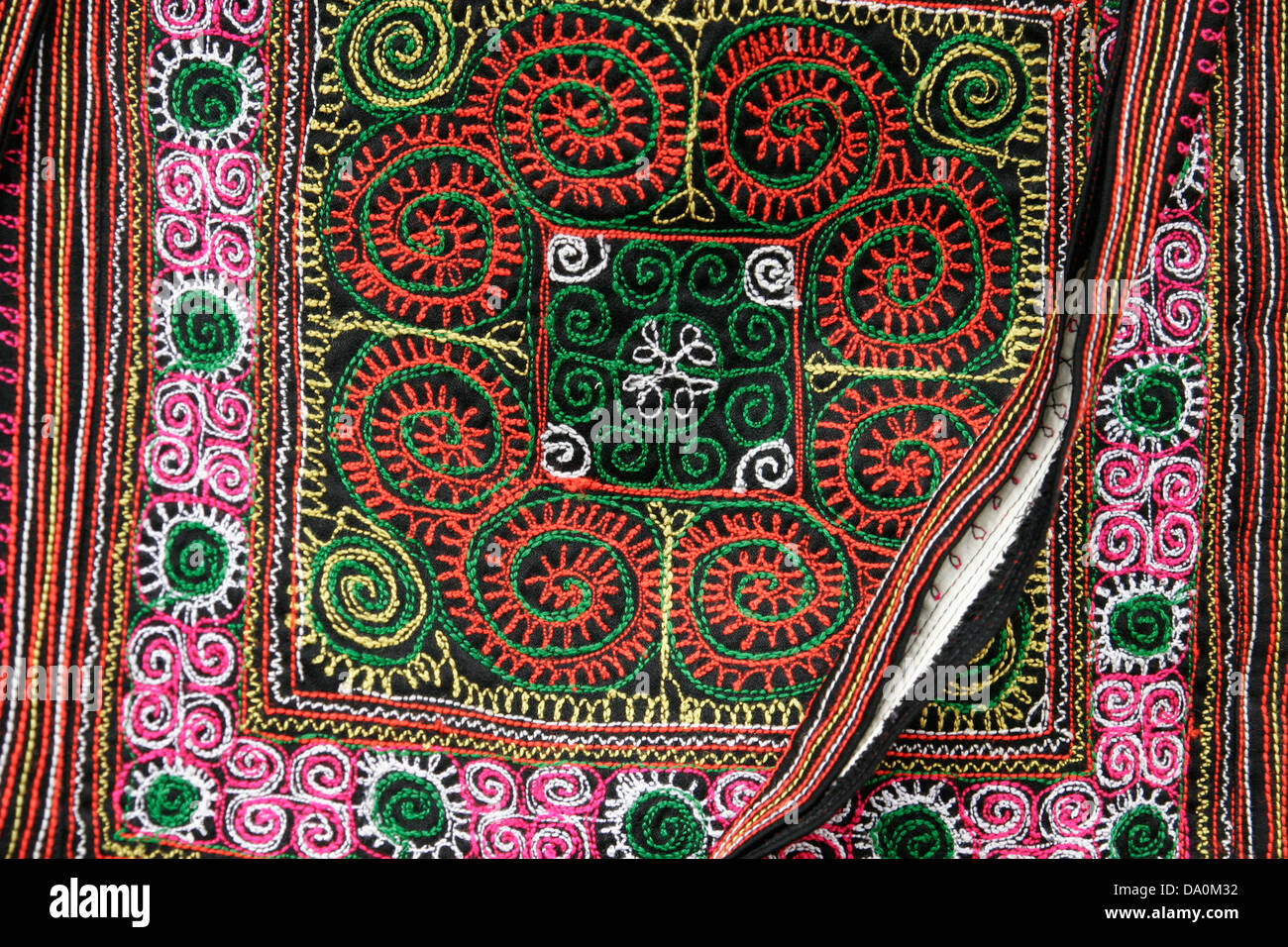 Southeast vietnam tribal pattern hi-res stock photography and images ...