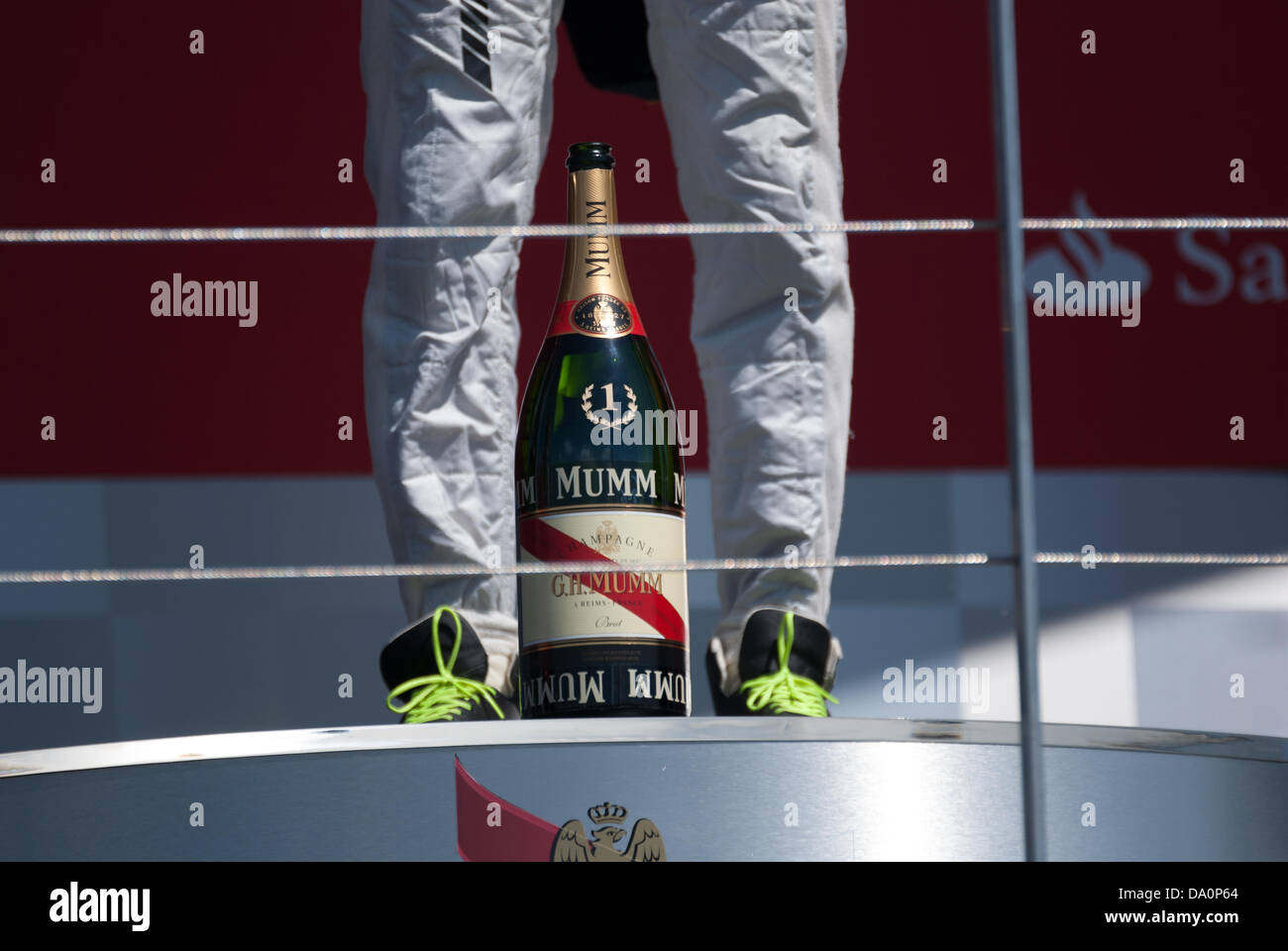 Nico Rosberg celebrates winning the British Formula One (F1) Grand Prix, Silverstone, UK Stock Photo