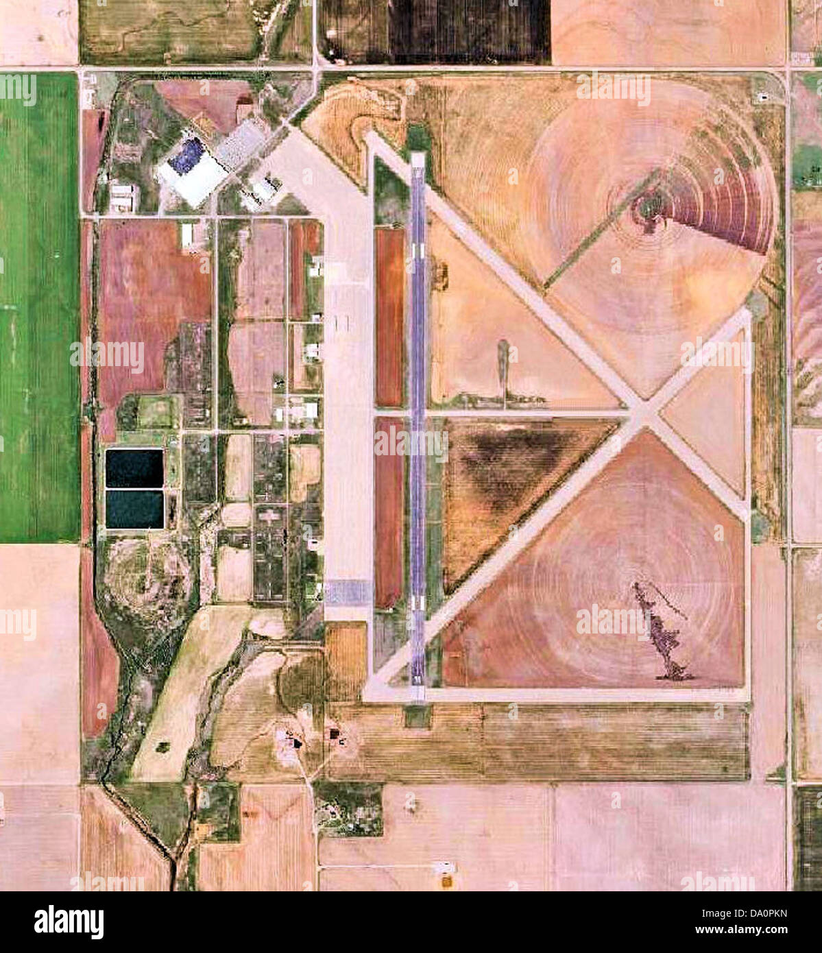 Frederick airport hires stock photography and images Alamy