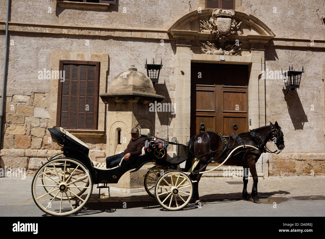 horse carriage in front of the almudaina royal palace, palma de mallorca, mallorca, spain Stock Photo