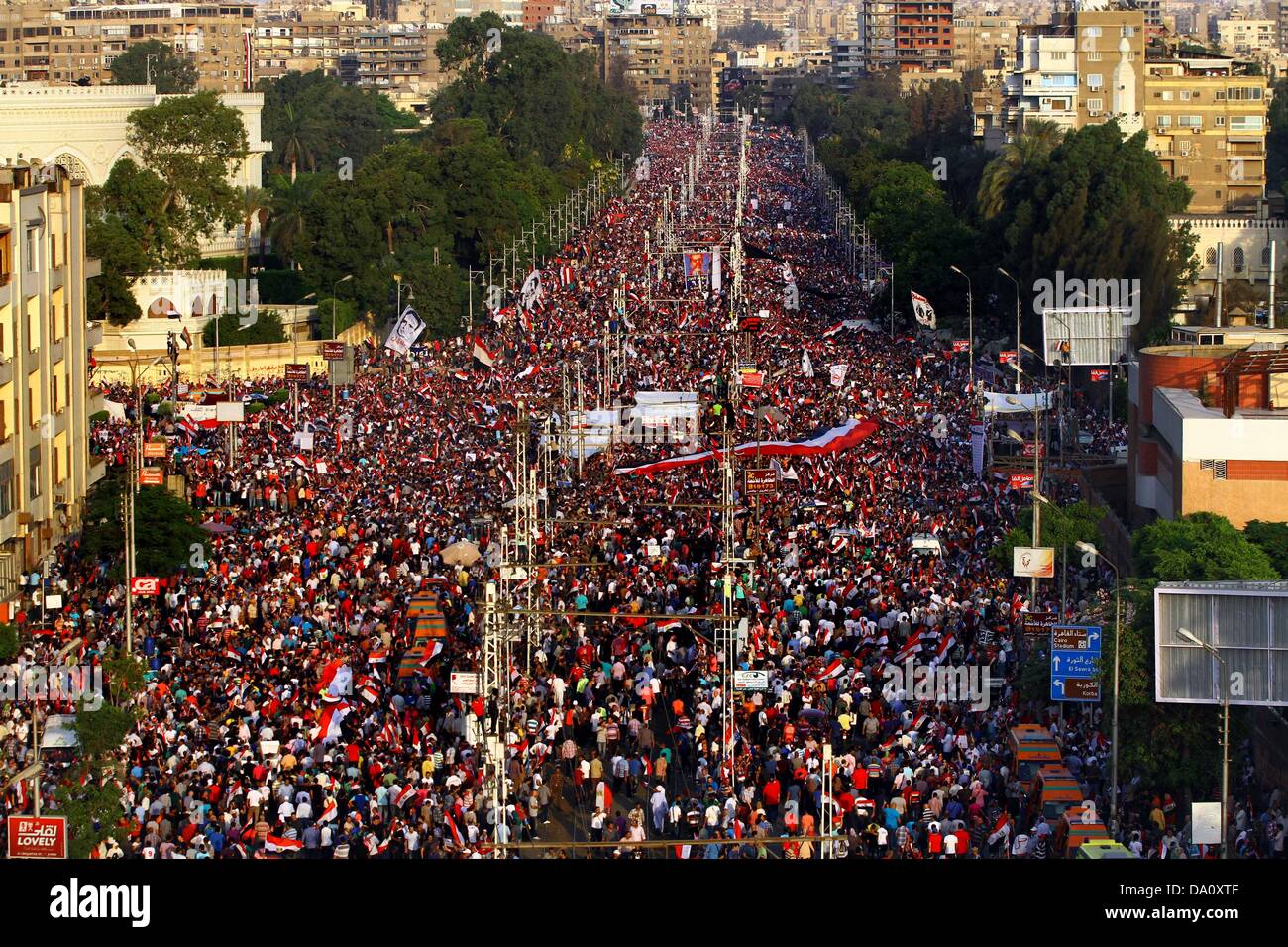 Cairo, Egypt. 30th June, 2013. A general view of Egyptians opposing