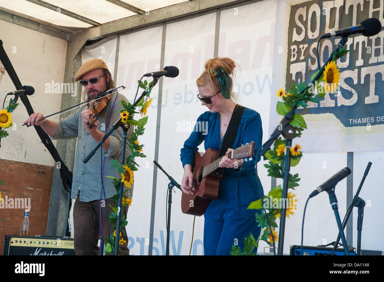 Leigh-on-Sea, UK. 30th June, 2013. Troubador Rose performing at Leigh Folk Festival - Europe's largest free folk music festival Credit: Terence Mendoza/Alamy Live News Stock Photo
