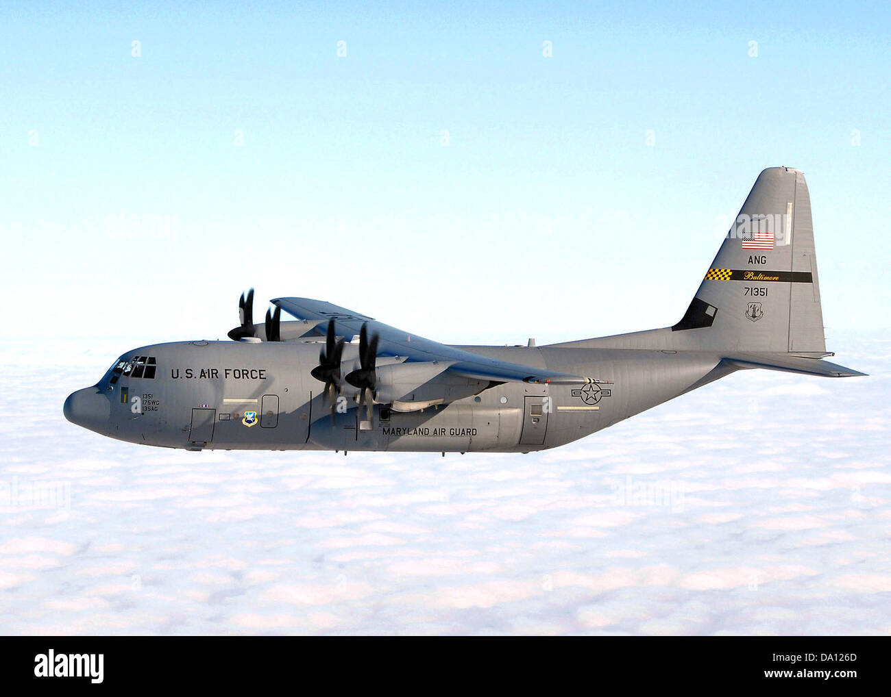 Warfield air national guard base hires stock photography and images