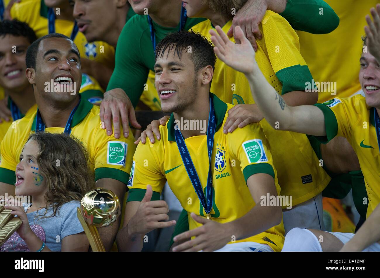 Rio de Janeiro, Brazil. 30 June 2013, Confederations Cup final, Brazil v Spain 3-0: Neymar celebrates. Credit:  dpa picture alliance/Alamy Live News Stock Photo