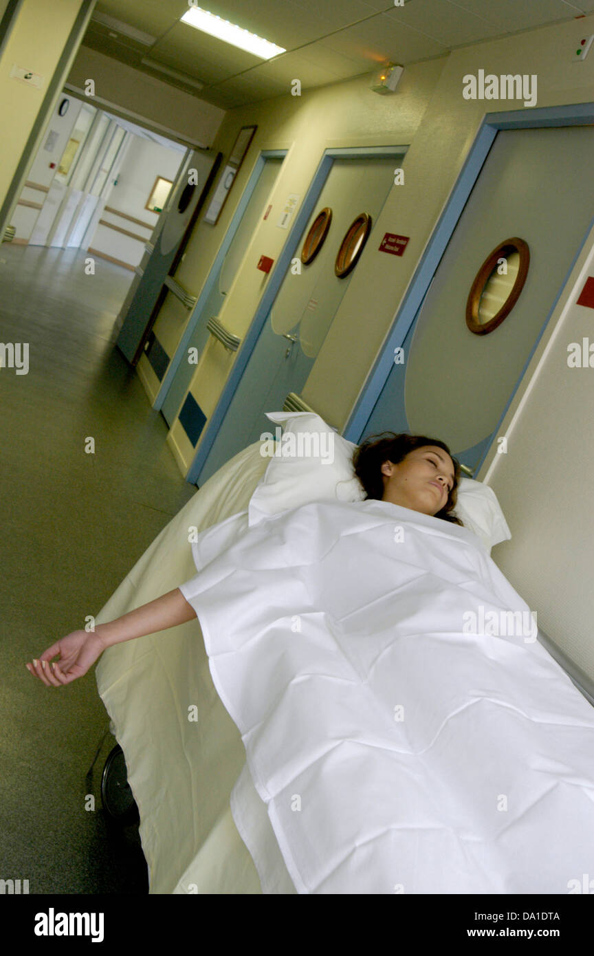 Woman In Hospital Bed High Resolution Stock Photography and Images Alamy