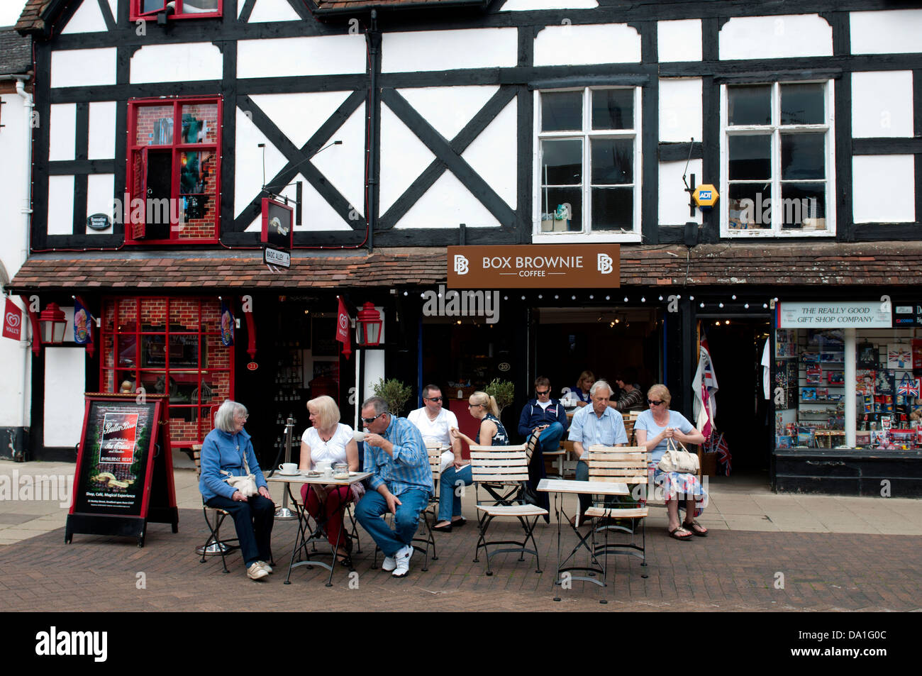 Box brownie hires stock photography and images Alamy