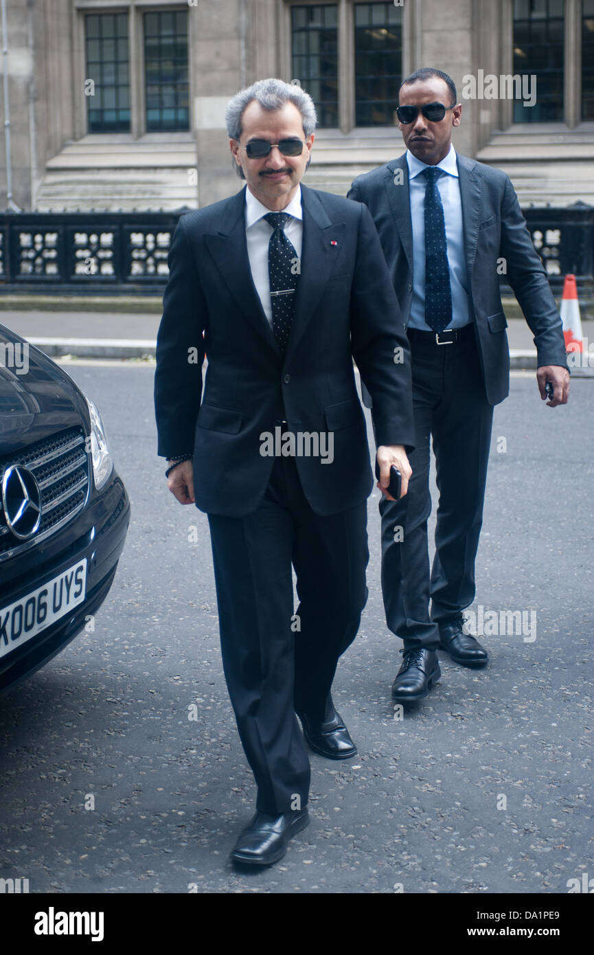 London, UK - 1 July 2013: Saudi Prince Al-Waleed Bin Talal Bin Abdul-Aziz Al-Saud due to give evidence at a multimillion High Court fight over the sale of an airliner to former Libyan leader Colonel Muammar Gaddafi. Consultant Daad Sharab claims the Prince - who owns The Savoy hotel in London - owes her around £6.5 million commission for the part she played in a 2005 Airbus deal. Prince Al-Waleed disputes her claim and denies that any agreement was made for a 'specific commission'. Credit:  Piero Cruciatti/Alamy Live News Stock Photo