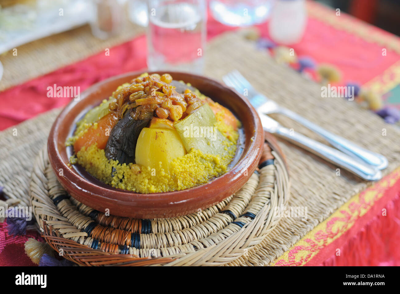 Couscous : 44 096 images, photos de stock, objets 3D et images