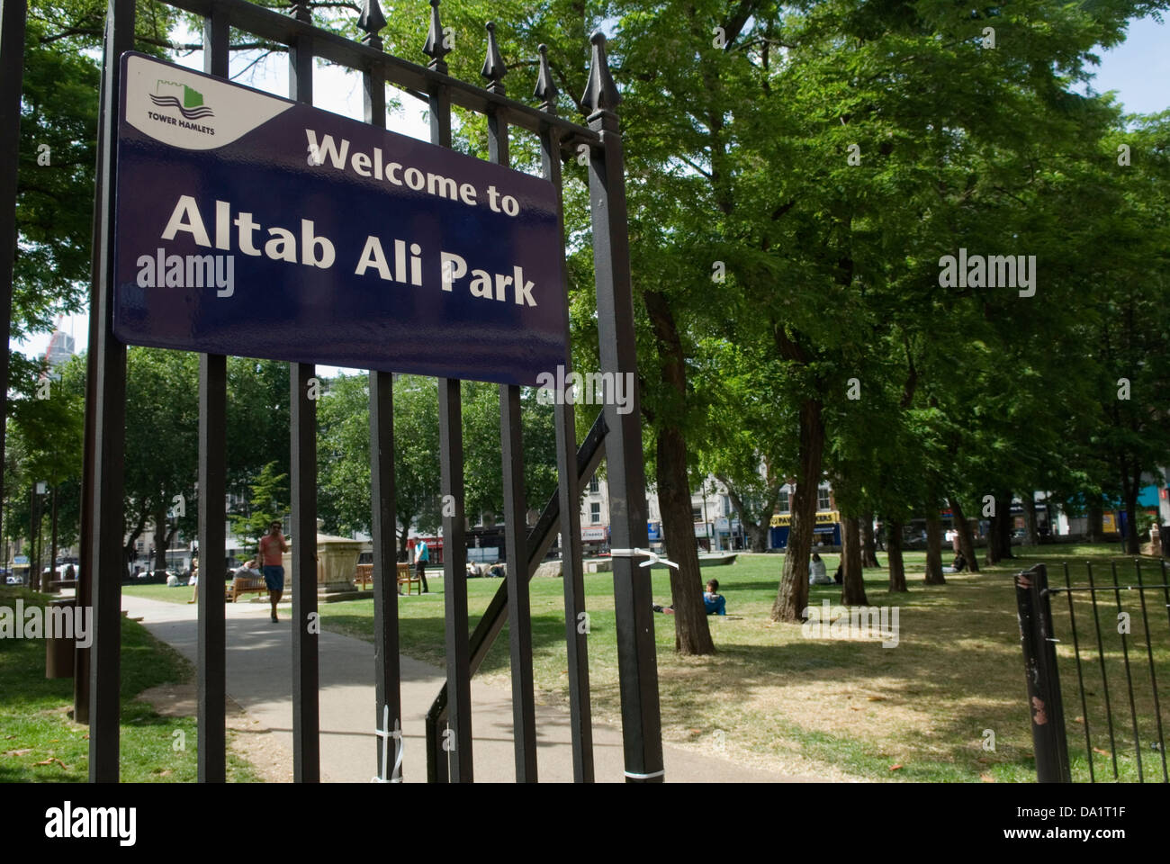 Altab Ali Park Whitechapel Tower Hamlets London UK Whitechapel High Street. HOMER SYKES Stock Photo