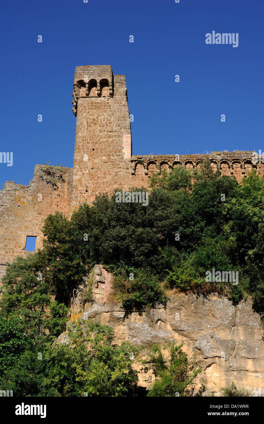 italy, tuscany, sovana, rocca aldobrandesca Stock Photo Alamy