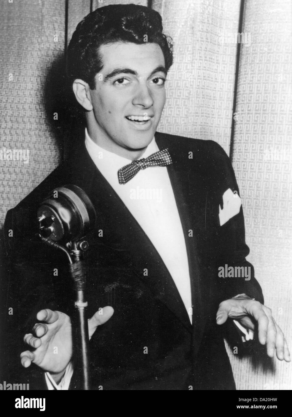 FRANKIE VAUGHAN (1928-1990) English popular singer about 1953 Stock Photo