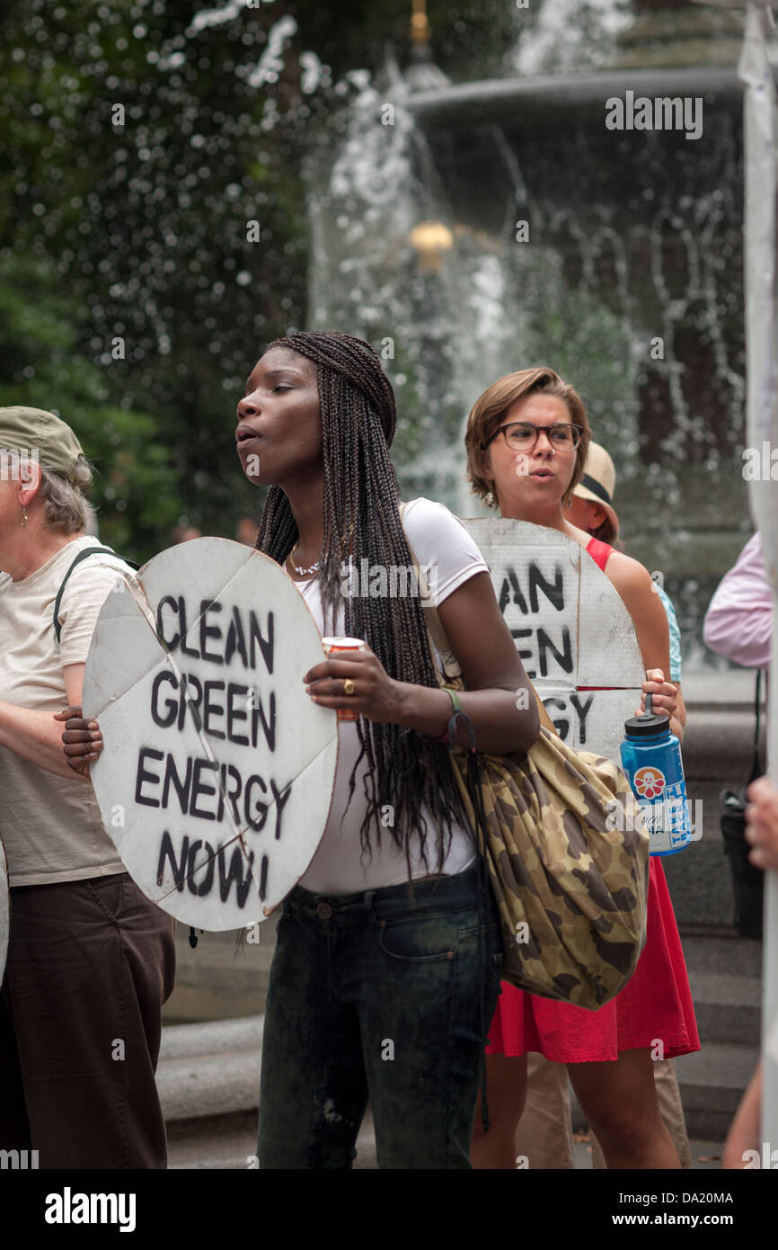 Environmental protest pipeline hi-res stock photography and images - Alamy