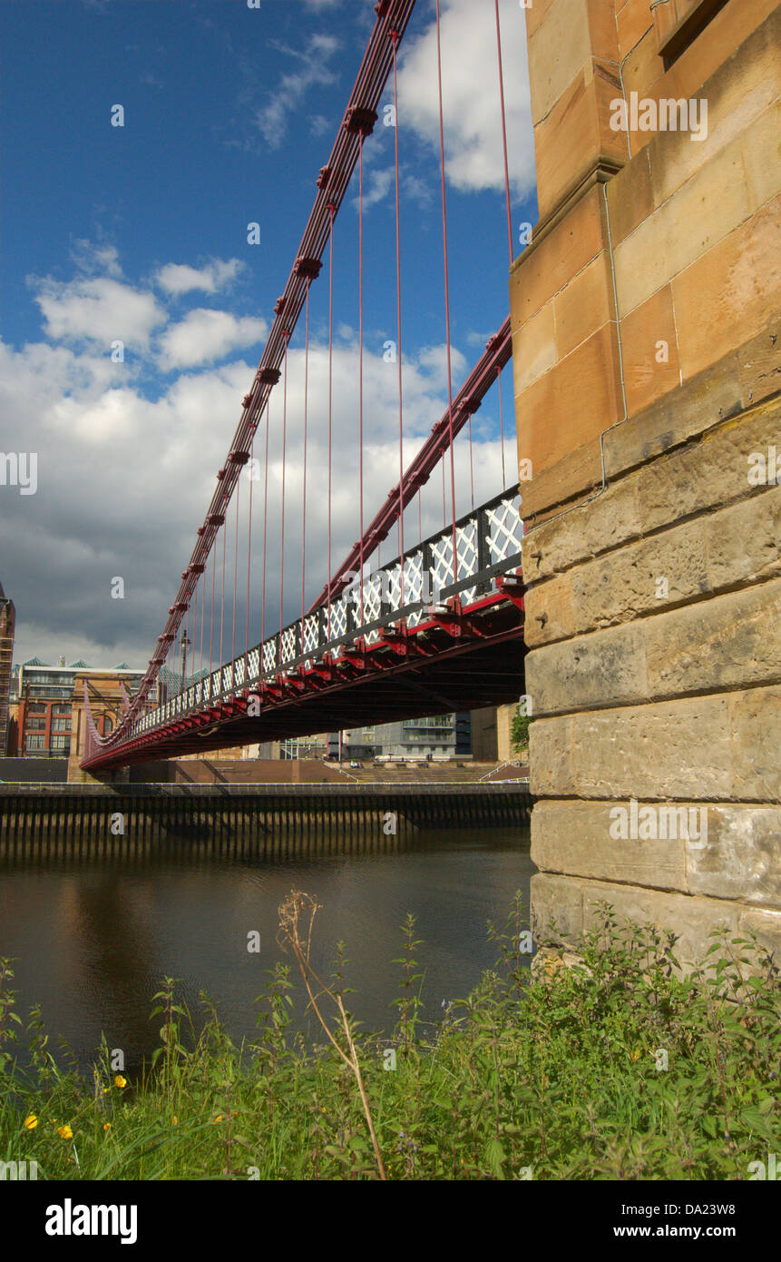 Glasgow Suspension Bridge Hi res Stock Photography And Images Alamy glasgow-suspension-bridge-hi-res-stock-photography-and-images-alamy