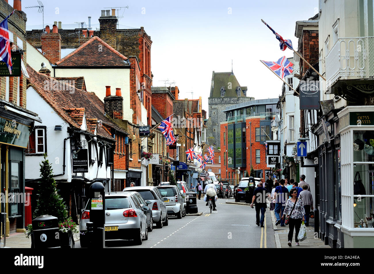 Eton england high street shops hires stock photography and images Alamy