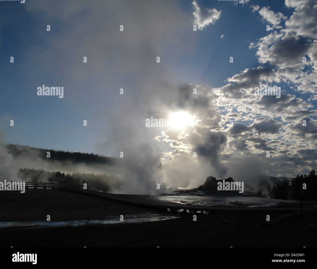 1 white rising centre background hi-res stock photography and images ...