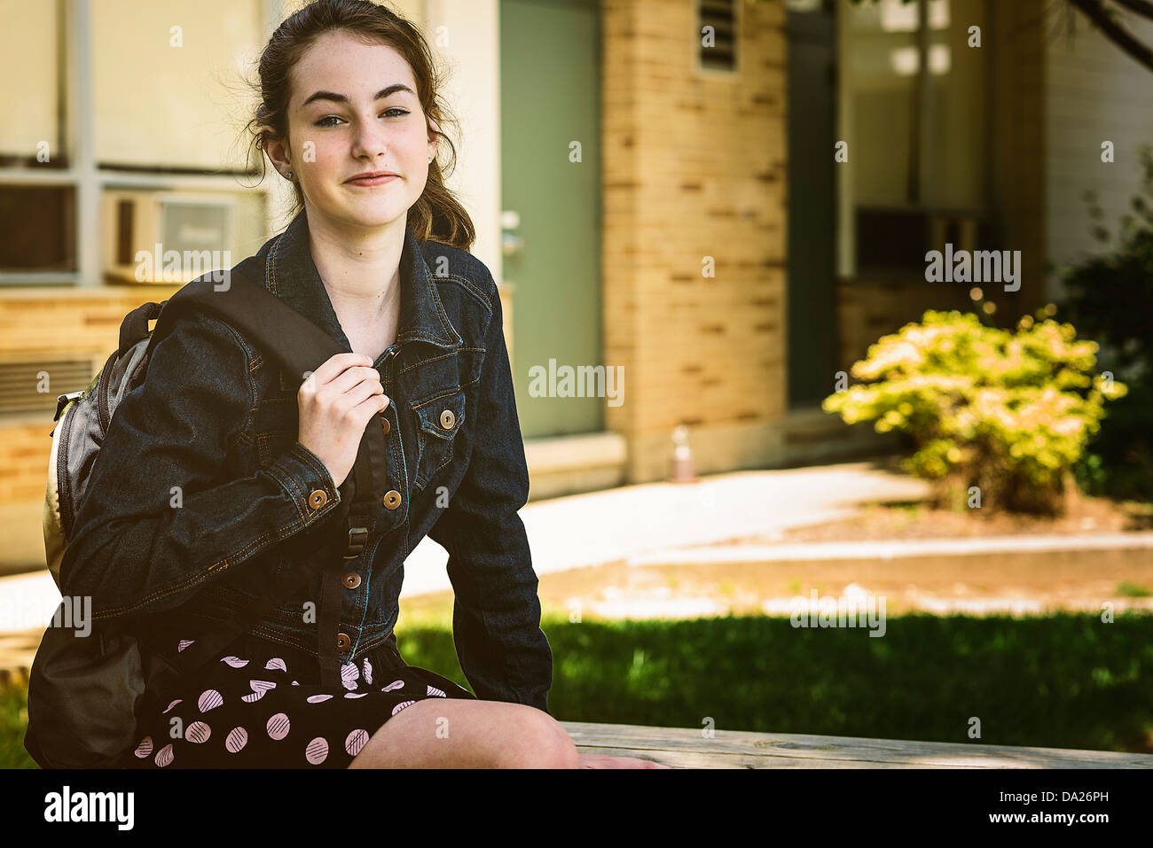 Teenager back to school hi-res stock photography and images - Alamy