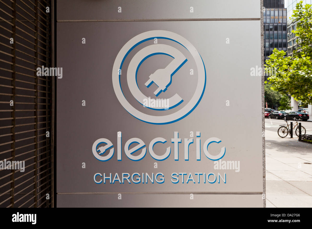 Electric vehicle charging station Washington, DC USA Stock Photo Alamy
