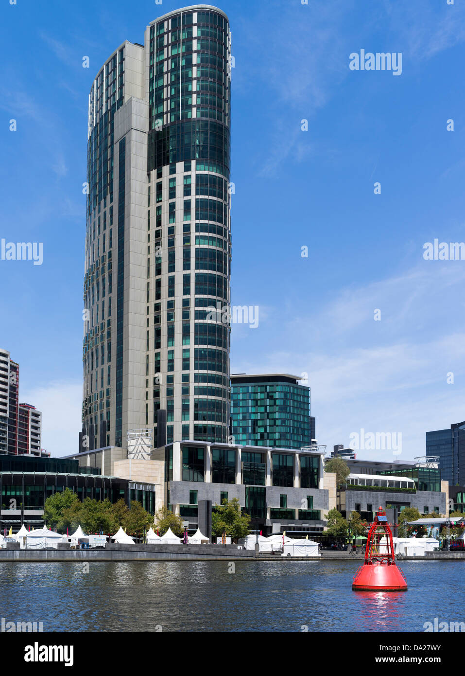 dh Yarra River MELBOURNE AUSTRALIA Crown Towers Southbank Crown Casino Hotel skyline Stock Photo