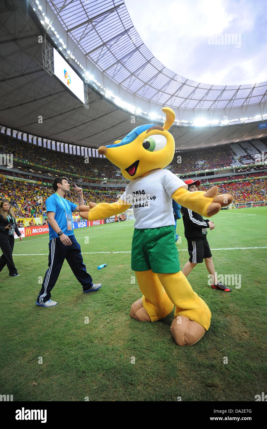 Fuleco, JUNE 15, 2013 - Football / Soccer : Fuleco, the official mascot of the 2014 FIFA World Cup, during the FIFA Confederations Cup Brazil 2013 Group A match between Brazil 3-0 Japan at Estadio Nacional in Brasilia, Brazil. (Photo by Takahisa Hirano/AFLO) Stock Photo