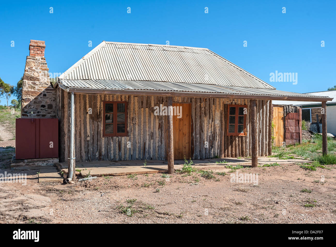 new-28-australianoutback-houses