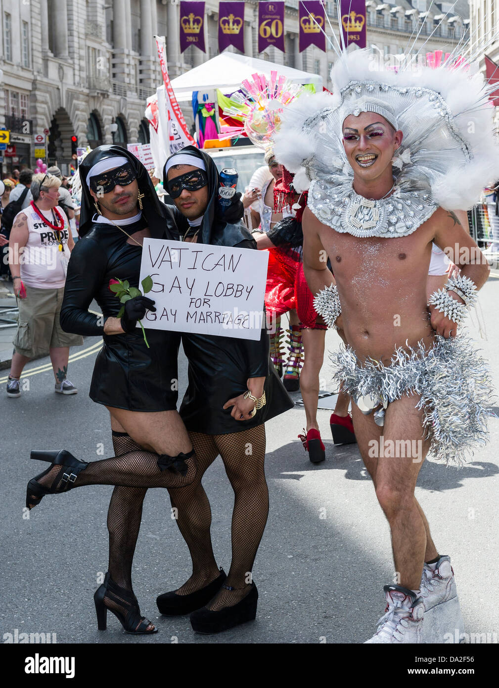 Транссексуалды кастраттардың фотосуреттері