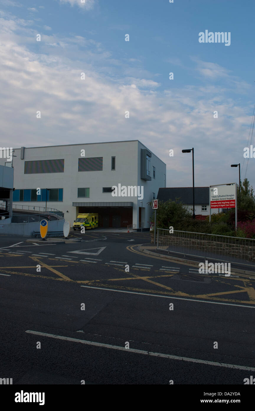 purpose-built-day-surgery-unit-hi-res-stock-photography-and-images-alamy