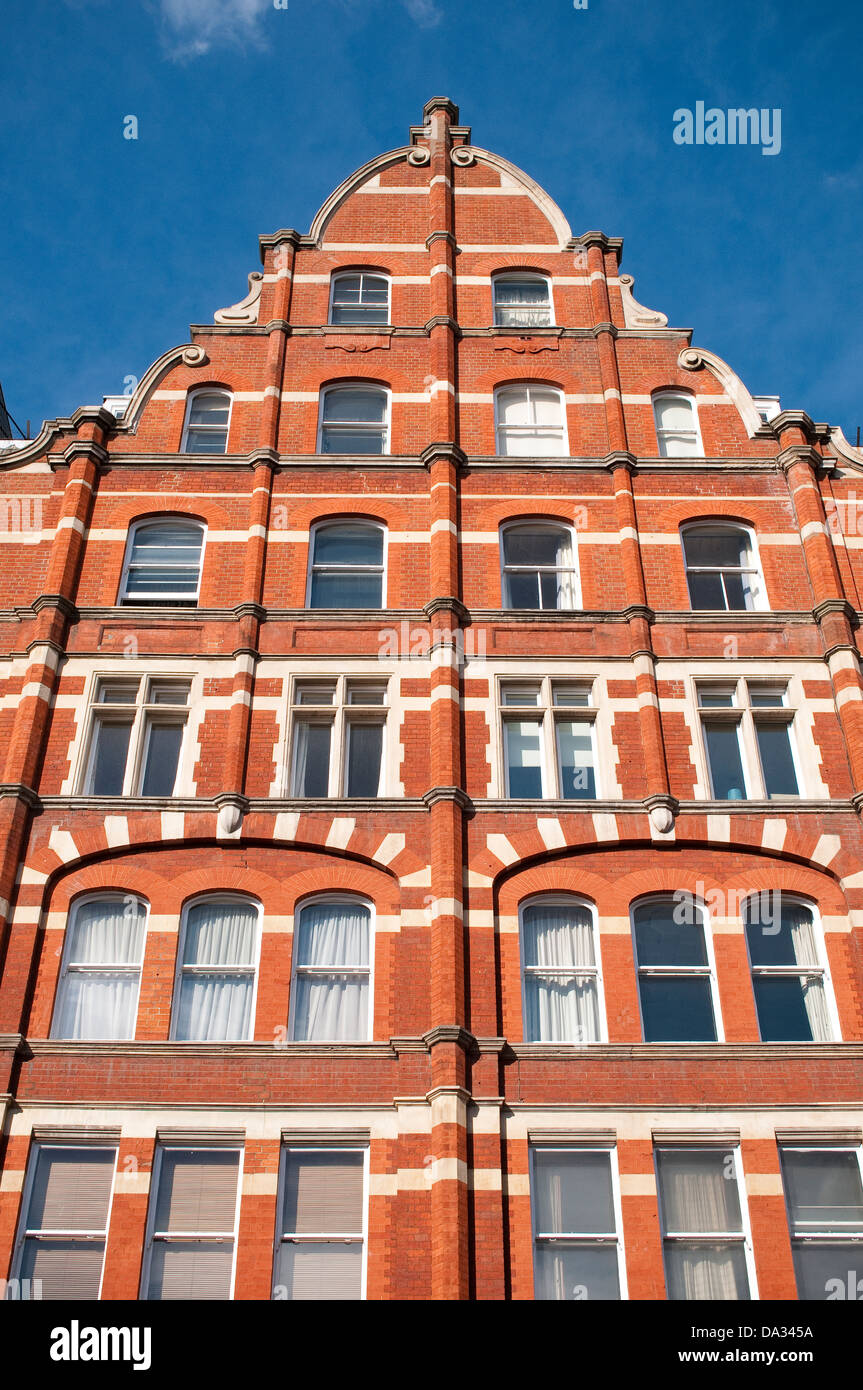 Dulverton Mansions, Gray's Inn Road, Holborn, London, UK Stock Photo