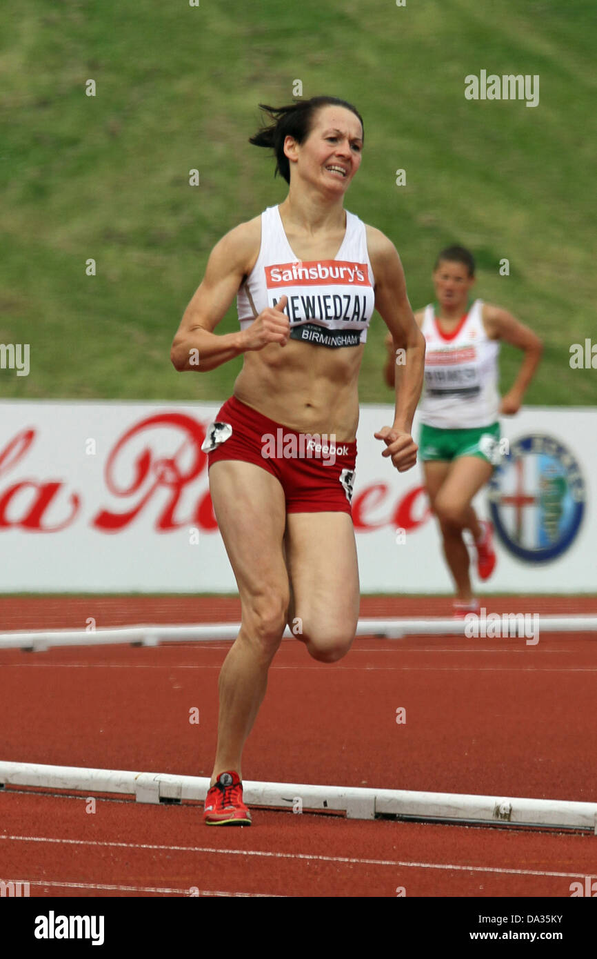 Barbara Niewiedzal Poland in the womens T20 1500 metres at the