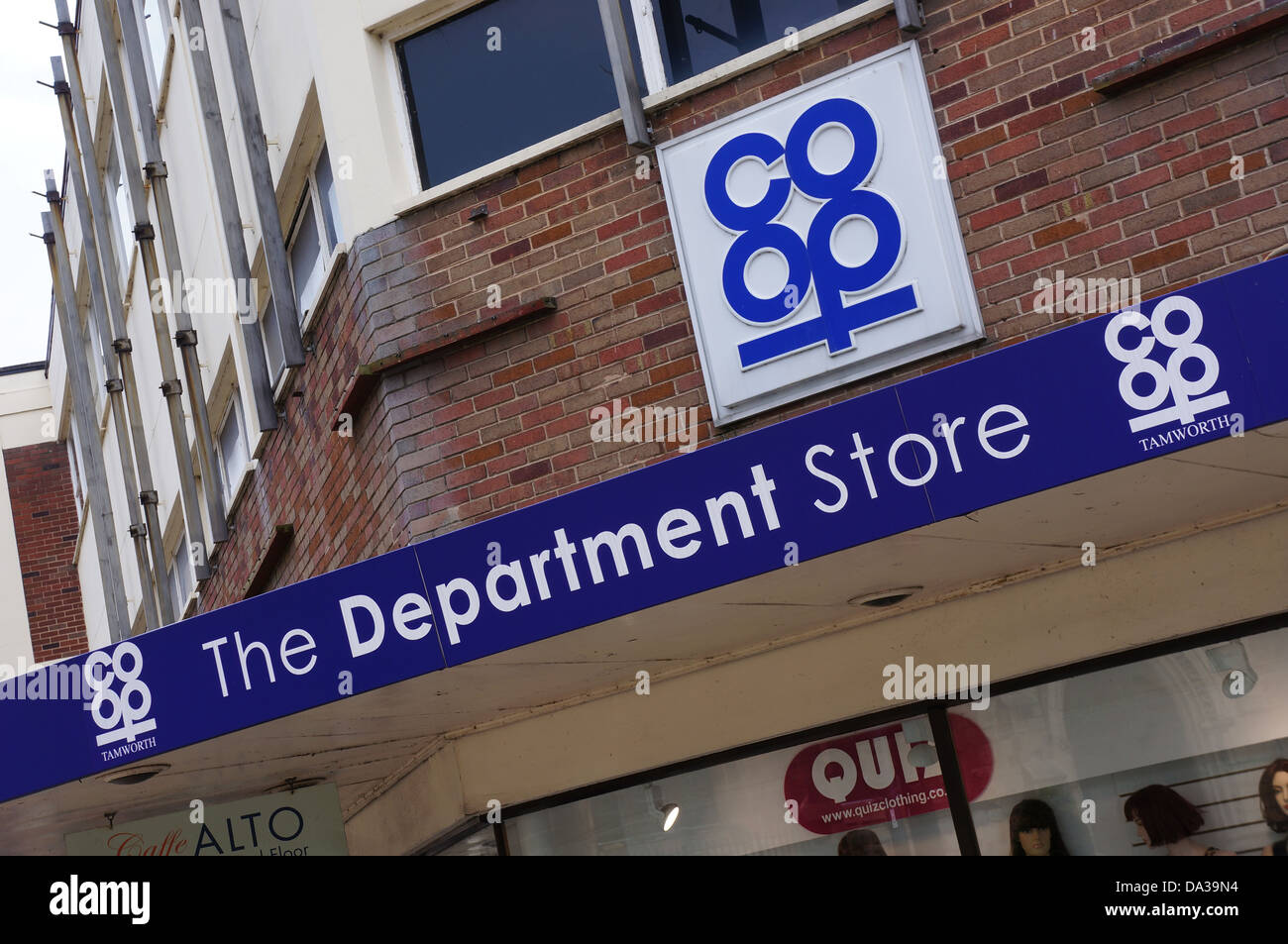 Coop Store High Resolution Stock Photography And Images Alamy
