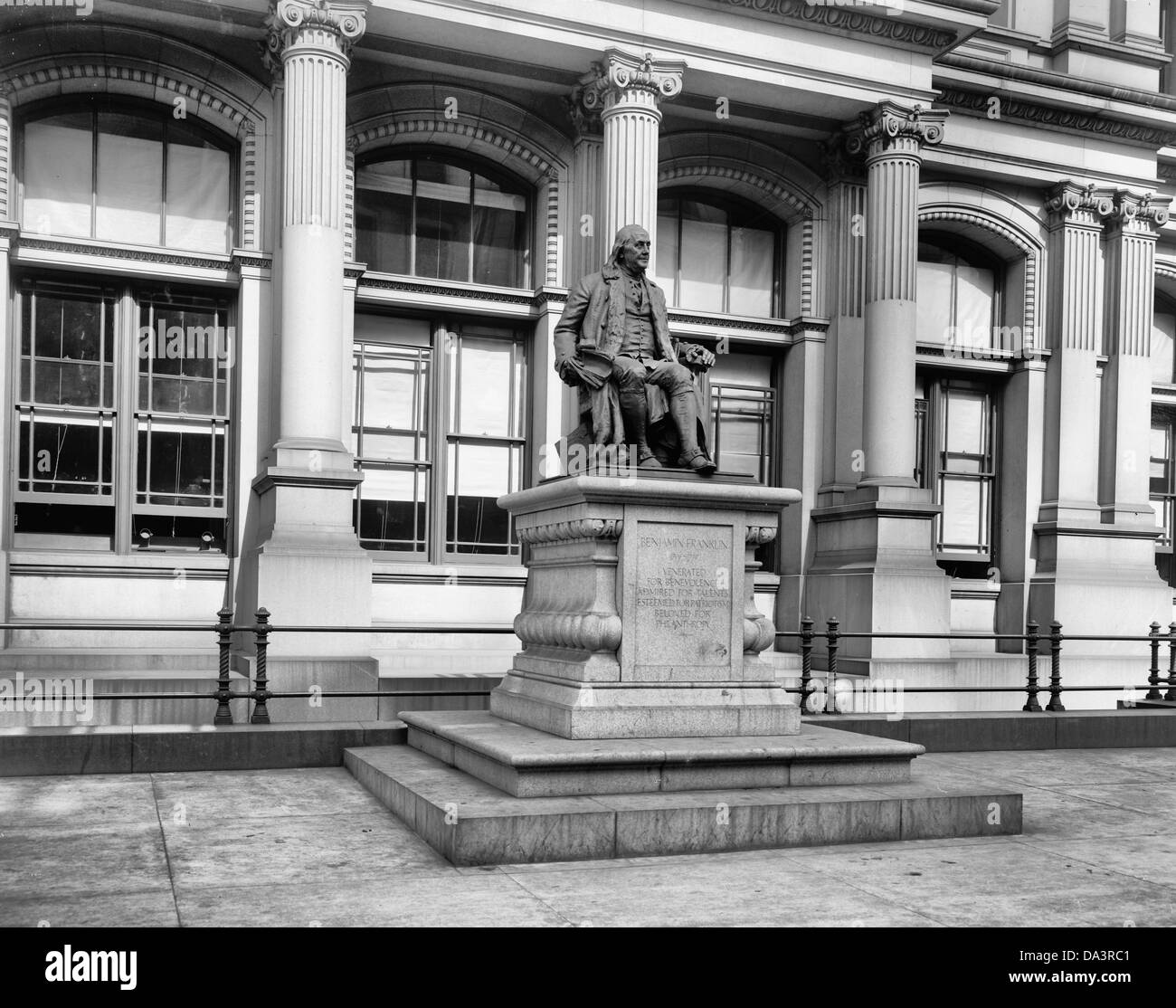 Statue of Benjamin Franklin, Philadelphia, Pennsylvania, circa 1900 Stock Photo