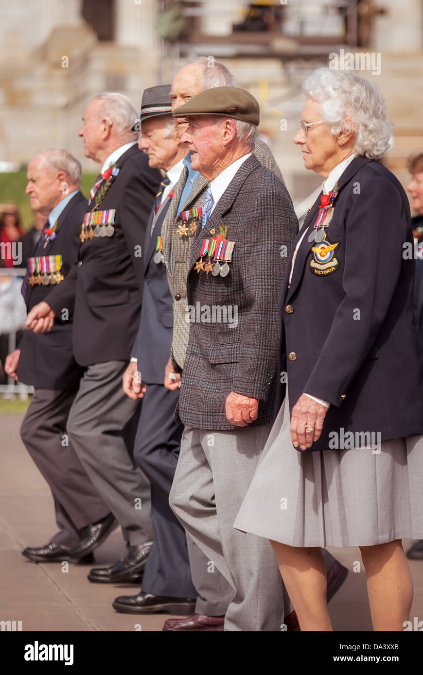 Thousands attend Anzac Day marches across Australia to pay respects to ...
