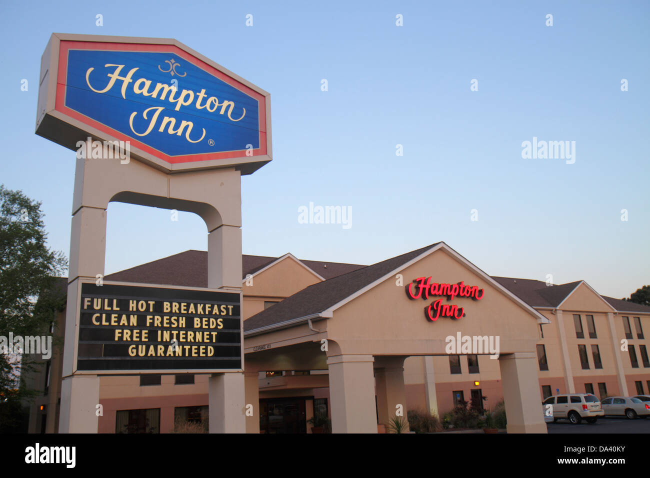 Inn,motel,hotel,front,exterior,entrance