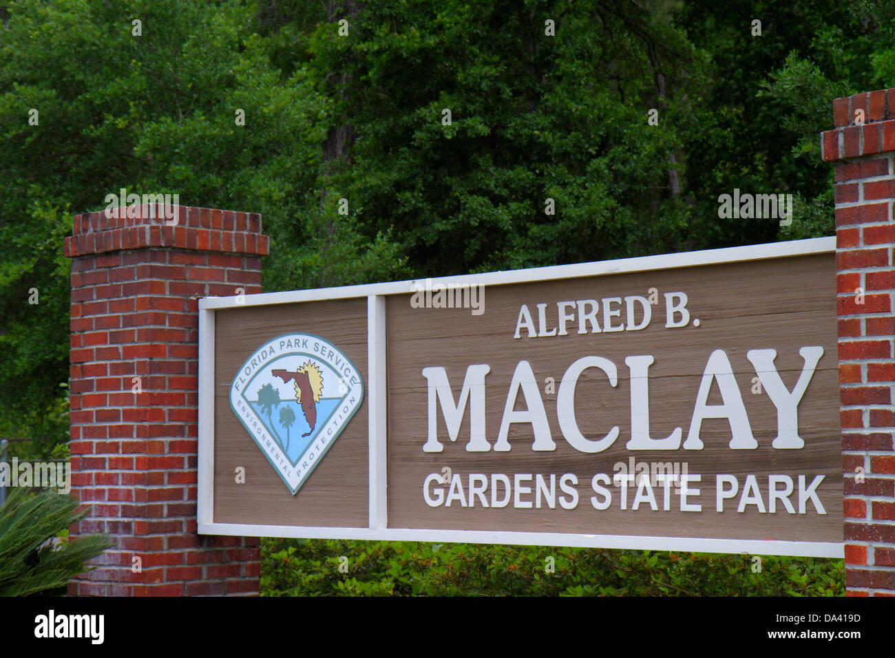 Tallahassee Florida,Alfred B. Maclay Gardens State Park,sign,logo