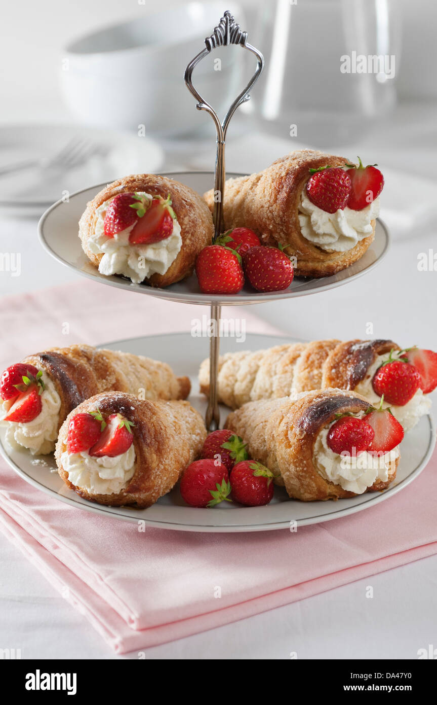 Cream horns Traditional cream cakes Stock Photo Alamy