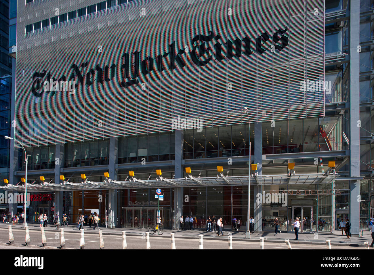 NEW YORK TIMES SIGN (© EDWARD BENGUIAT 1967) NEW YORK TIMES BUILDING