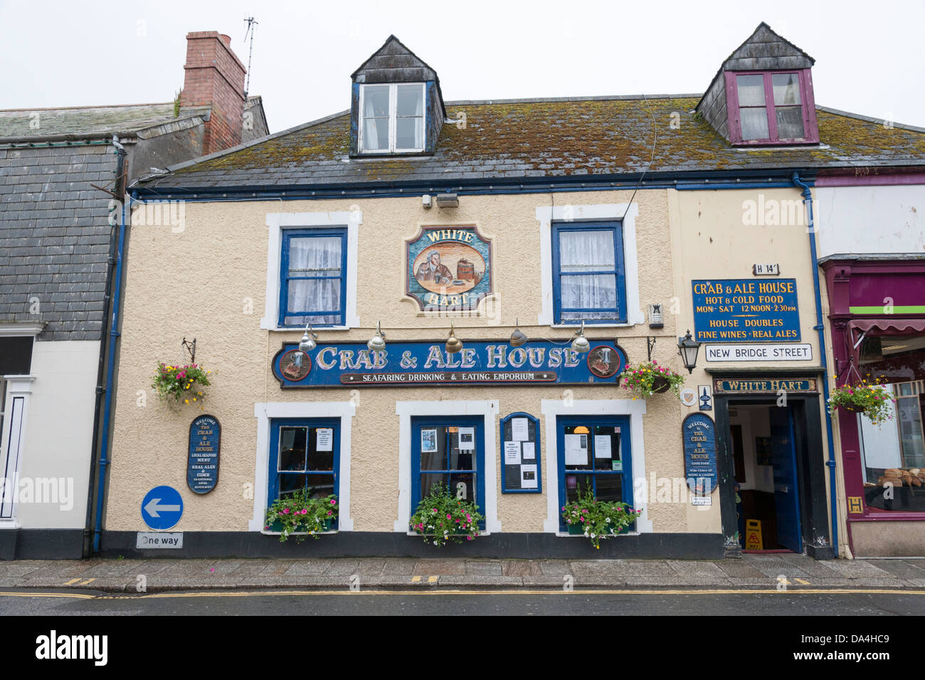Pub truro hires stock photography and images Alamy