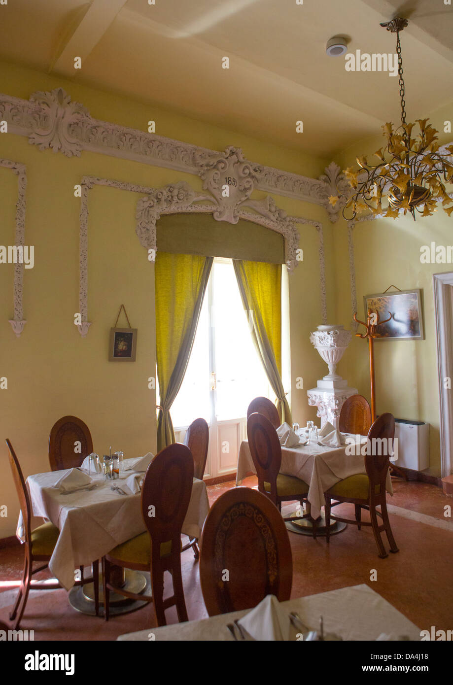 Albergo Italia, Former Keren Hotel, Asmara, Eritrea Stock Photo Alamy