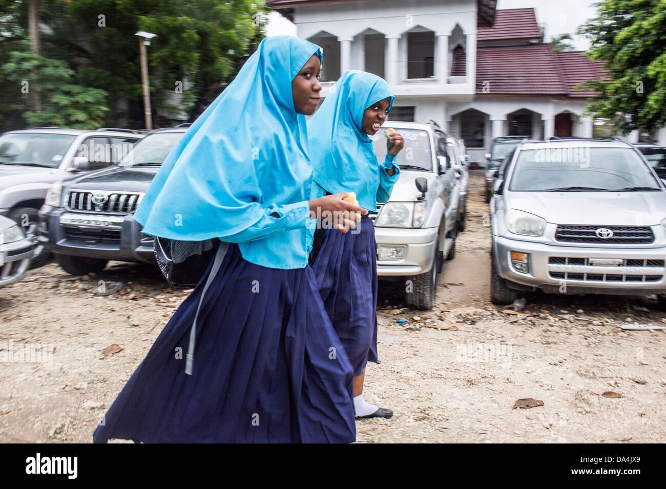 Muslim school children in Stone Town, Zanzibar - Tanzania Stock Photo