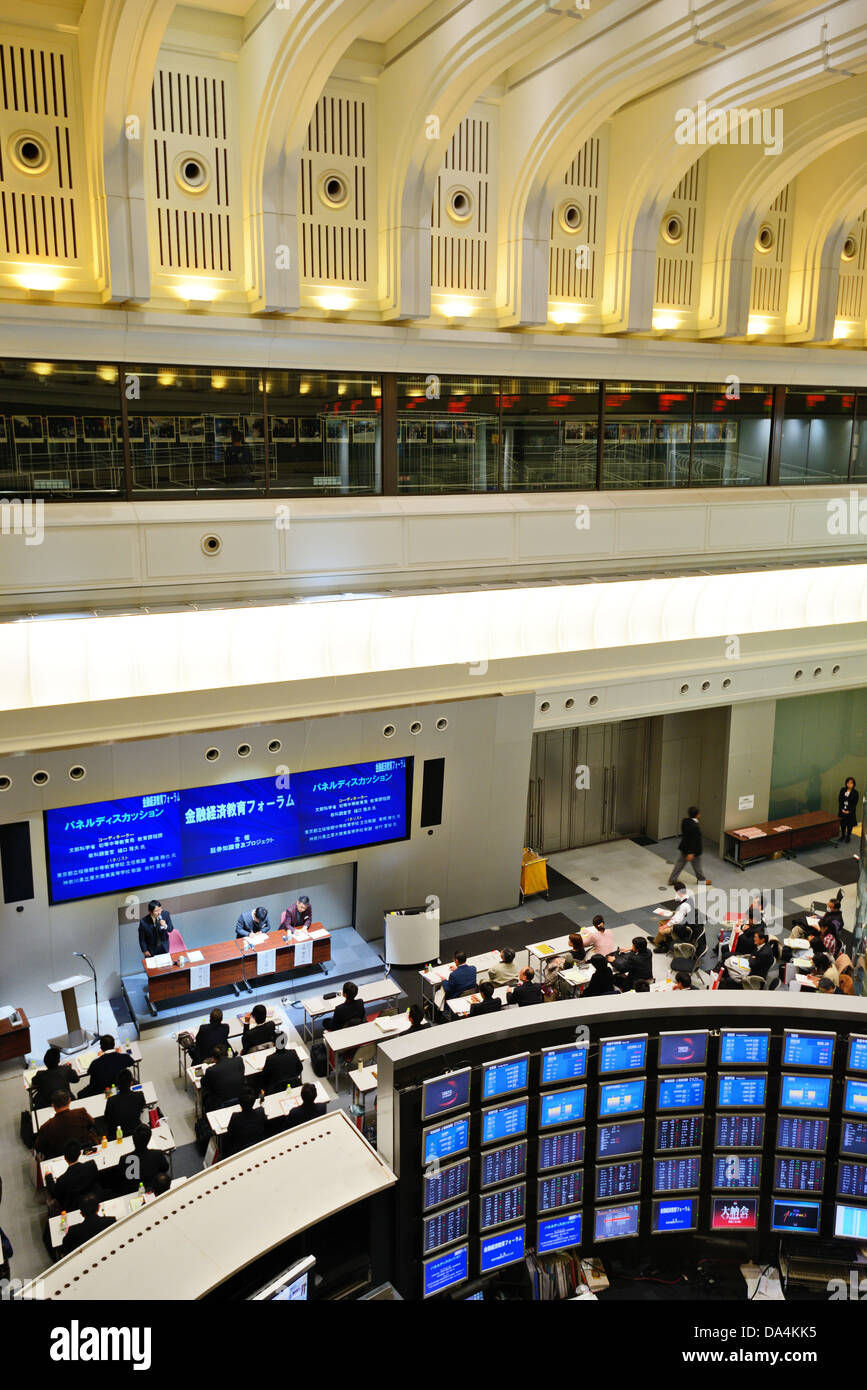 Trading floor of Tokyo Stock Exchange Stock Photo