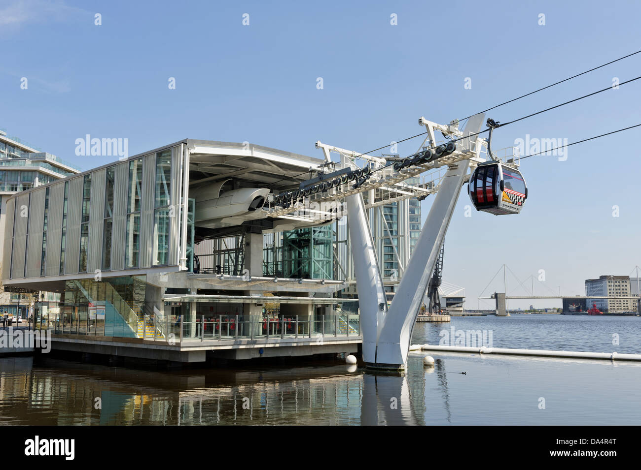 Cable landing station hires stock photography and images Alamy