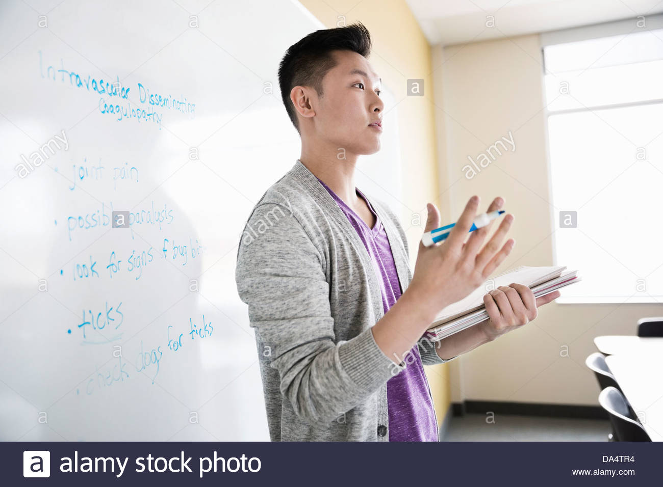Student presentation classroom asian hi-res stock photography and
