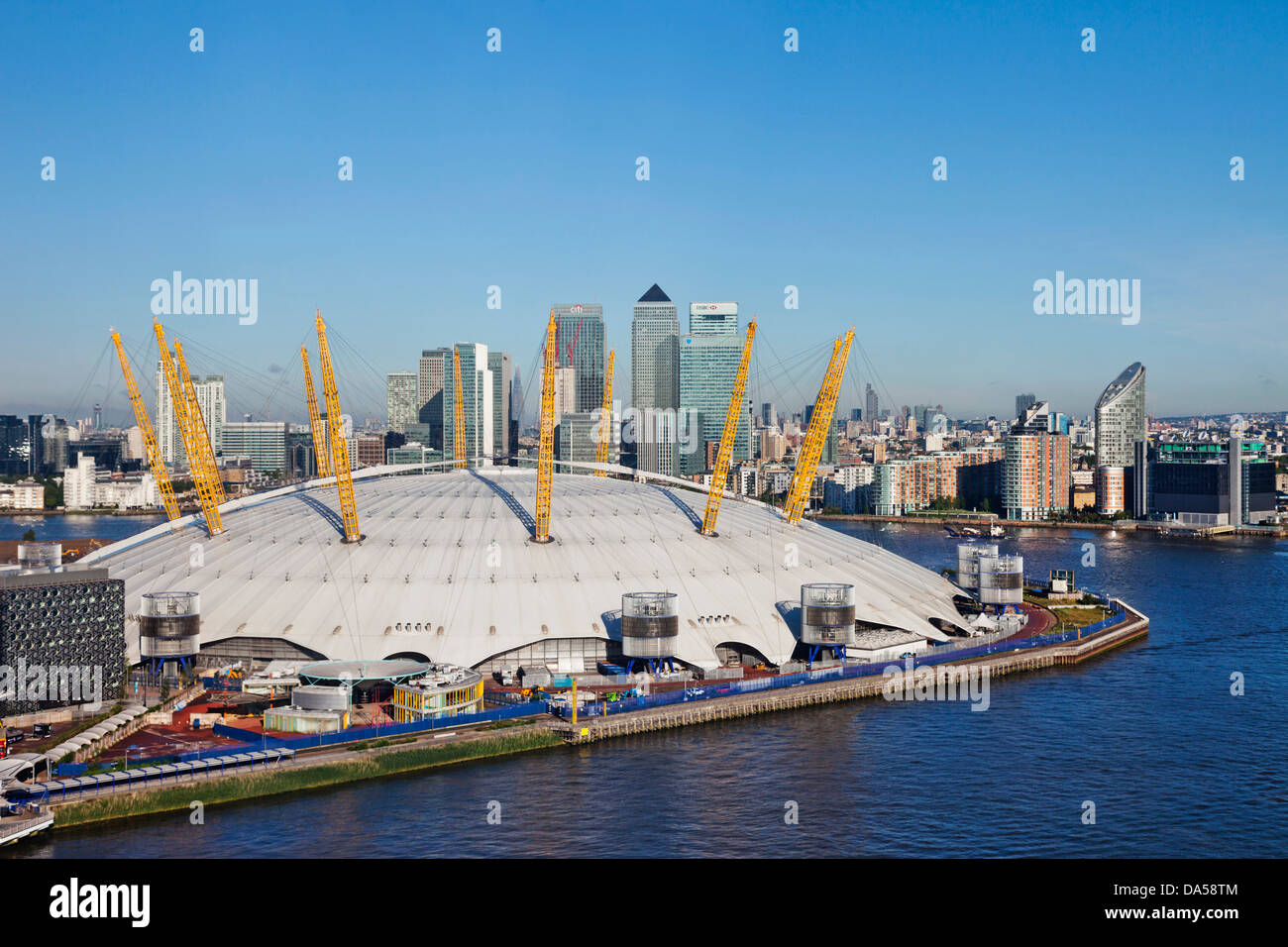 O2 arena london aerial hi-res stock photography and images - Alamy